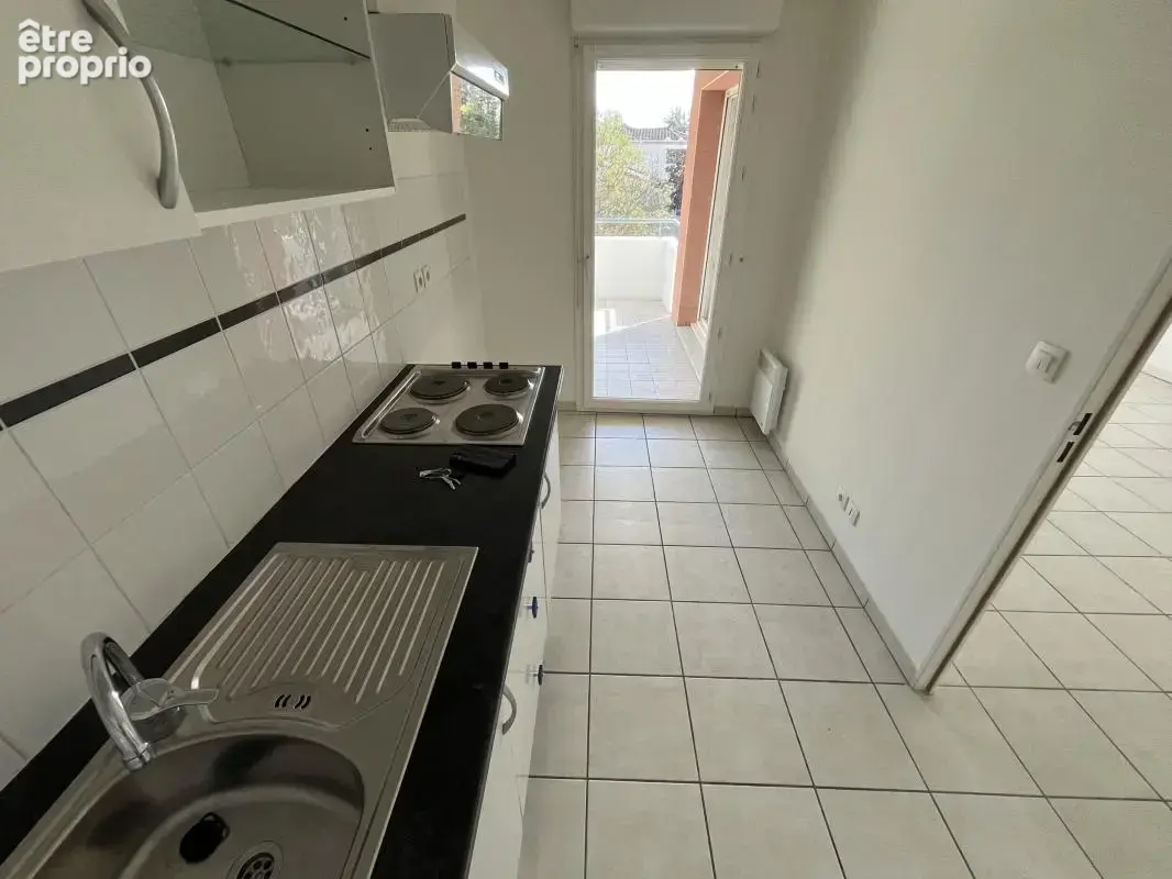 T3 avec grand balcon proche centre village - photo 4