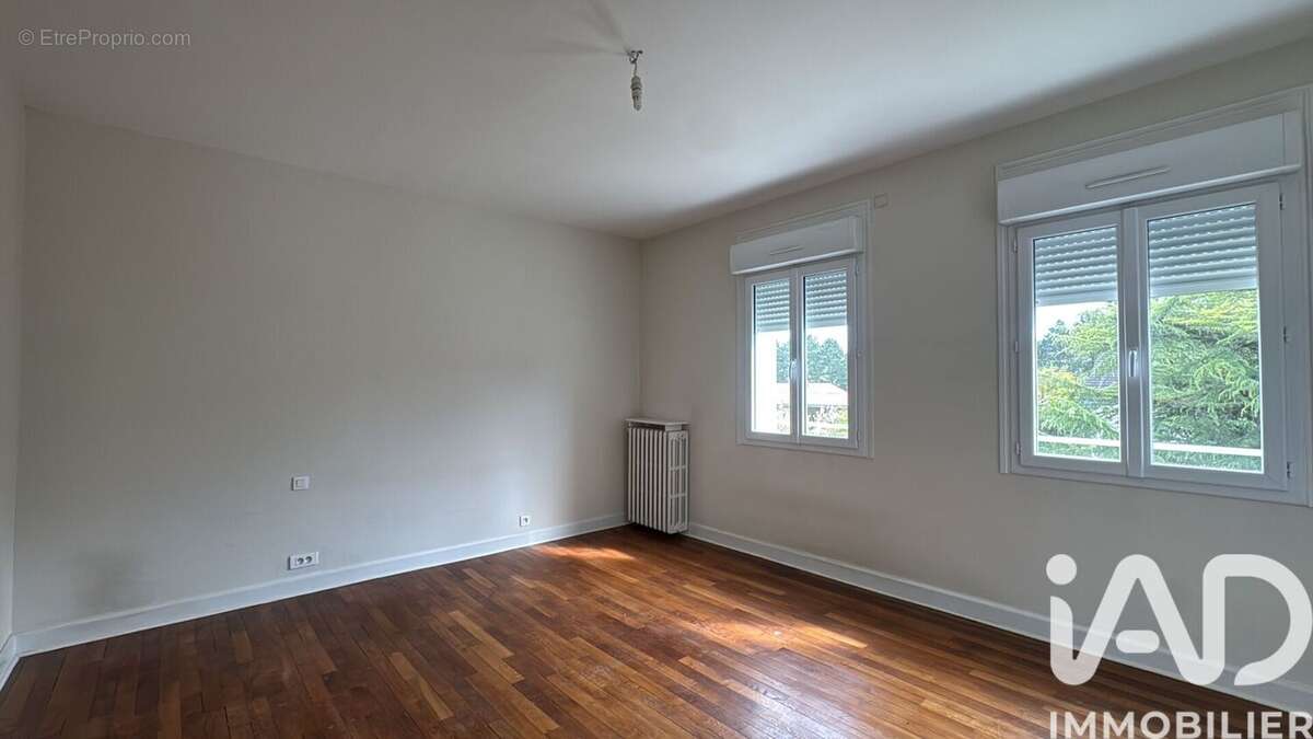 Photo 5 - Maison à CHATELLERAULT