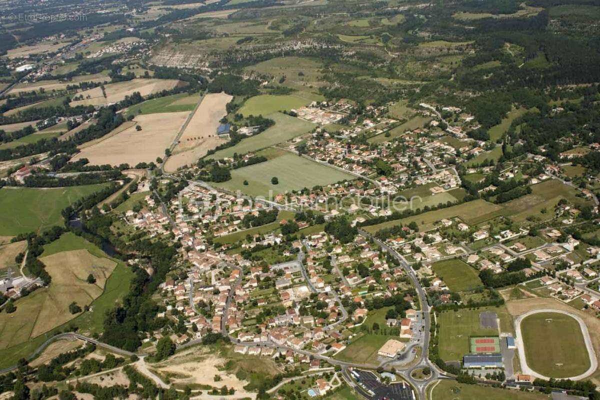 Maison à PAYRIN-AUGMONTEL