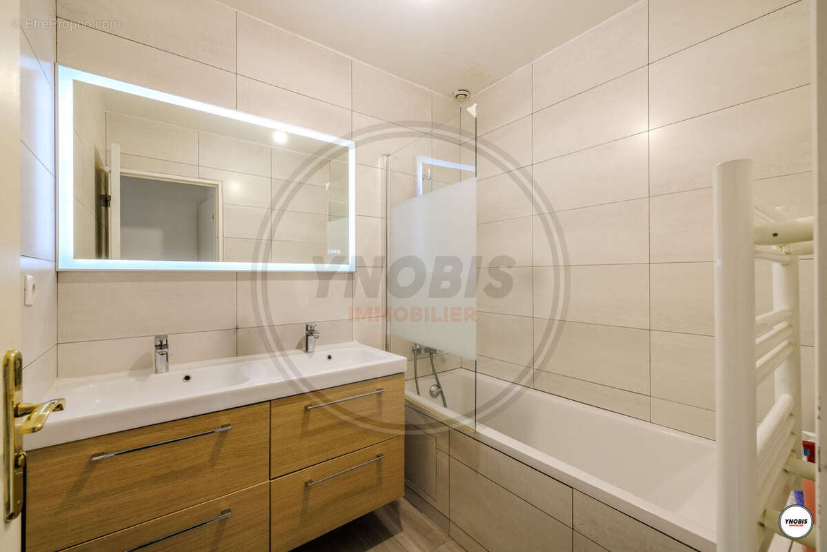 Maison à ECQUEVILLY