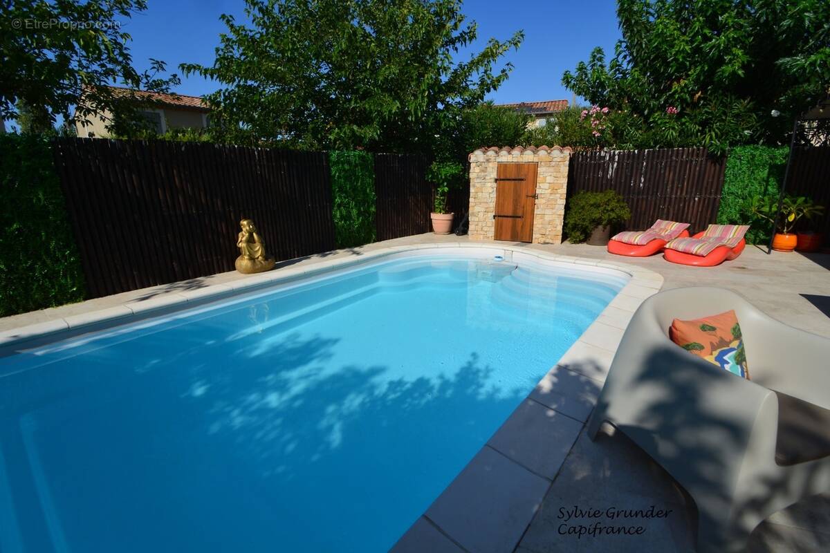 Maison à vendre 4 pièces LANCON PROVENCE (13) avec jardin et piscine - photo 1
