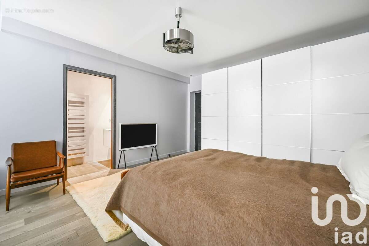 Photo 9 - Appartement à PARIS-7E
