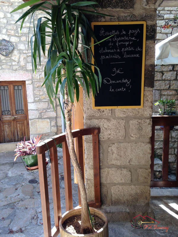 Maison à SAINTE-ENIMIE