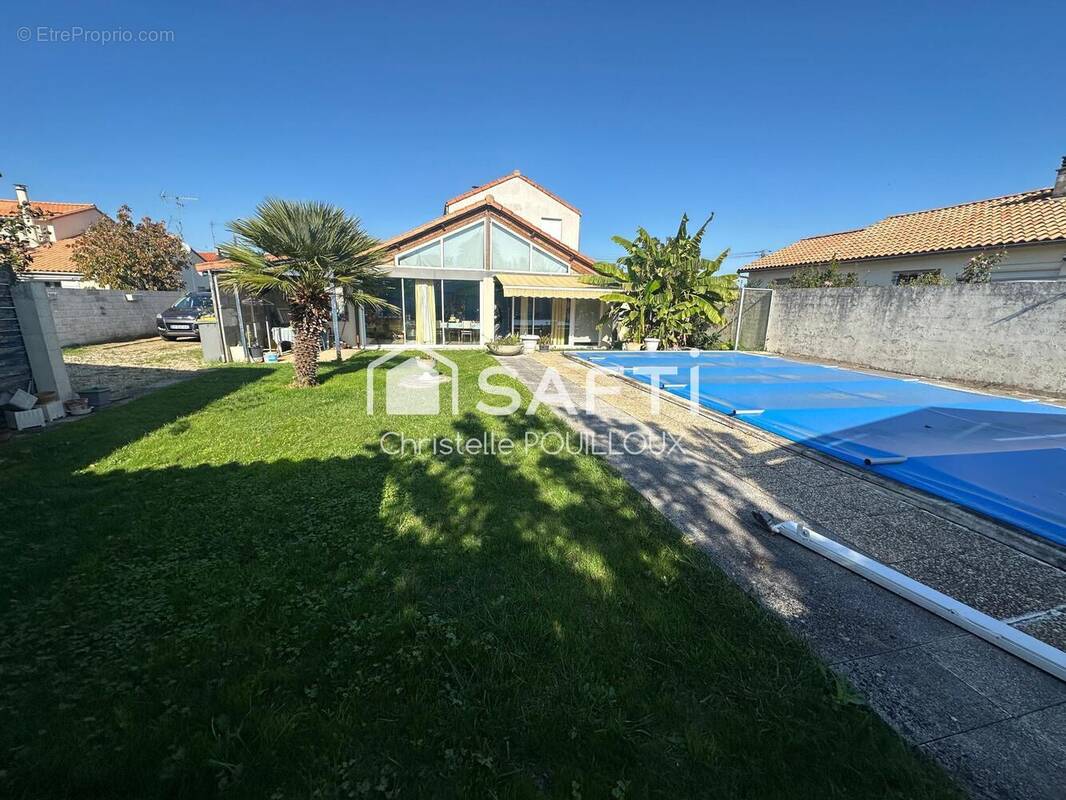 Photo 1 - Maison à FRONTENAY-ROHAN-ROHAN