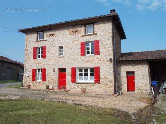 Maison à SAINT-AUVENT