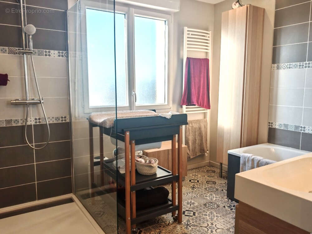 Maison à GARCELLES-SECQUEVILLE