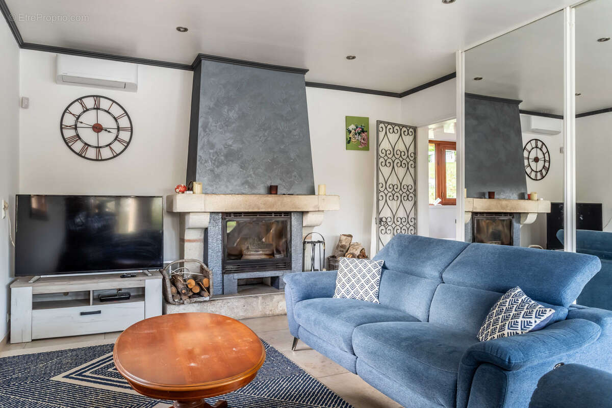 Maison à SAINT-SYLVESTRE-SUR-LOT