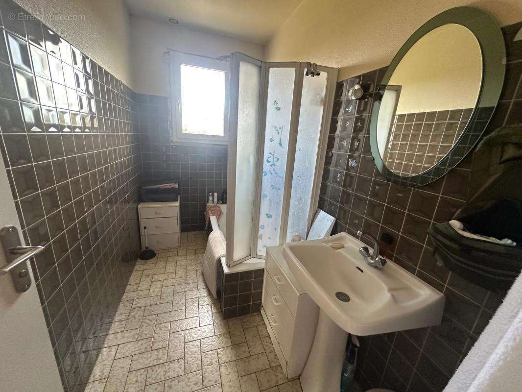 Maison à POMMERIT-LE-VICOMTE