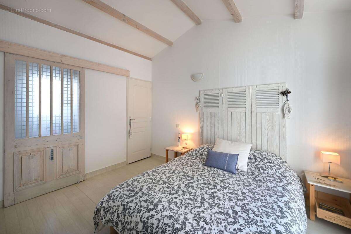 Maison à LA COUARDE-SUR-MER