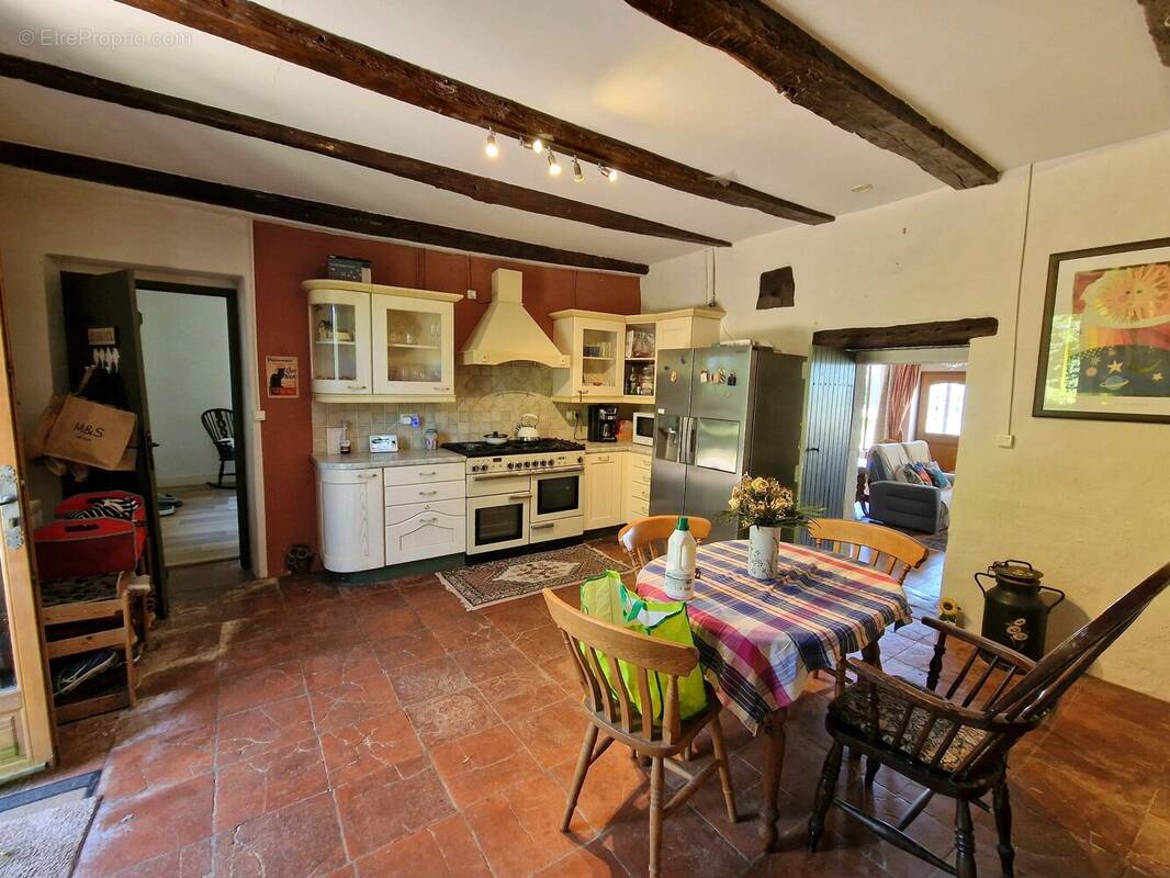 Maison à SAUVETERRE-DE-GUYENNE