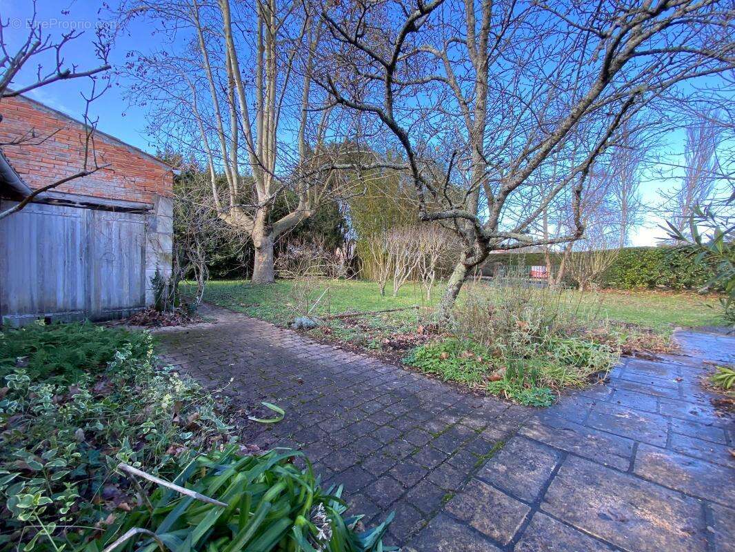 Maison à LES MATHES