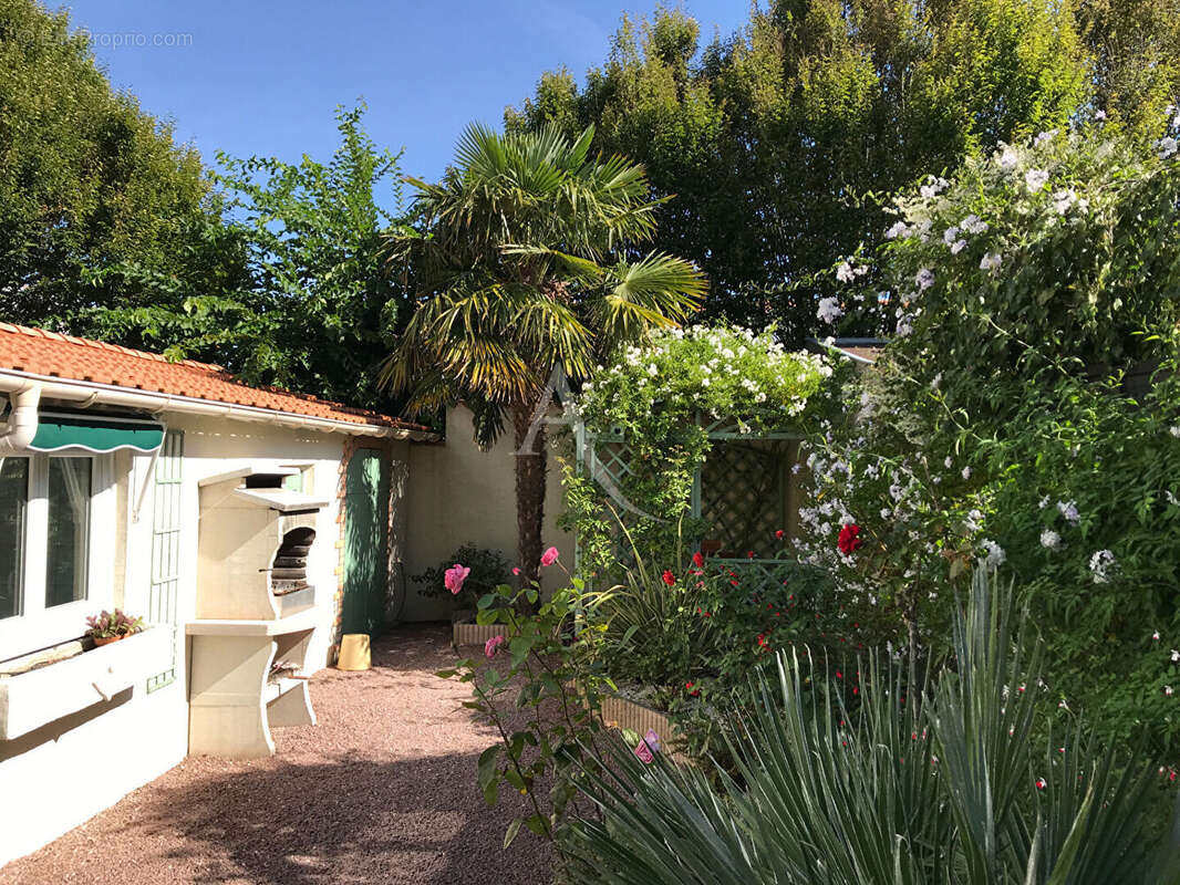 Maison à ROCHEFORT