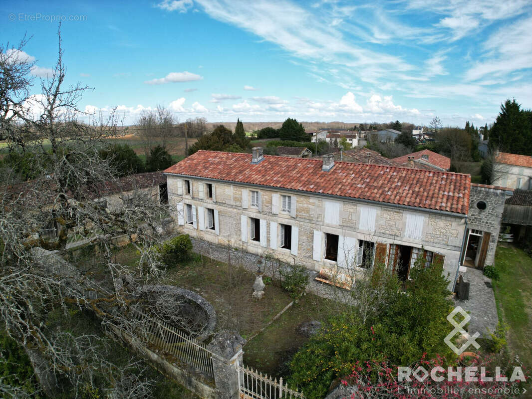 Maison à ECOYEUX