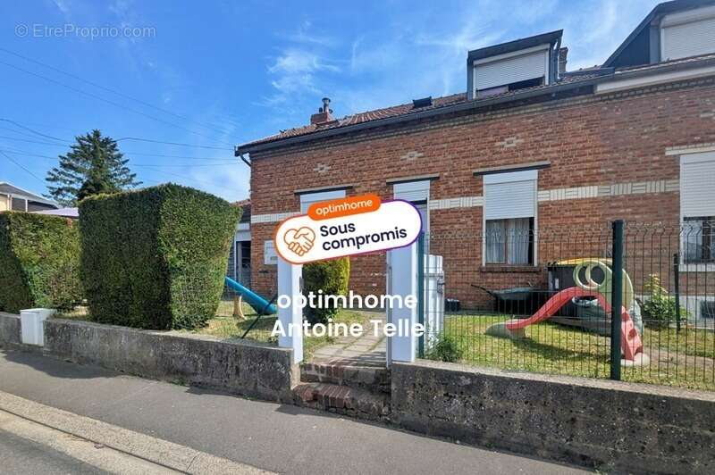 Maison à LE CATEAU-CAMBRESIS