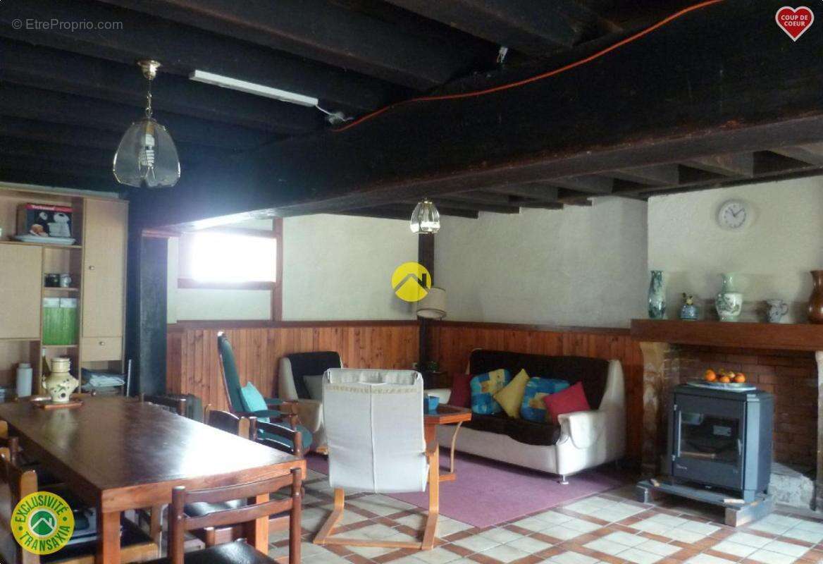 Maison à SAINT-AMAND-MONTROND