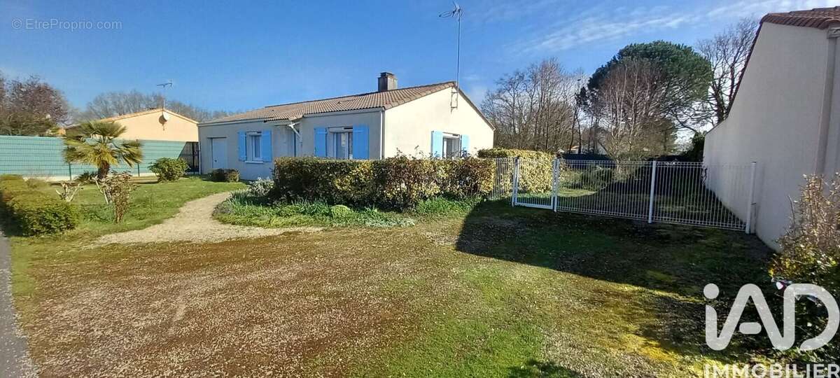 Photo 8 - Maison à LANDERONDE