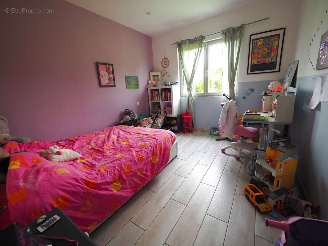 Maison à MONTPOUILLAN