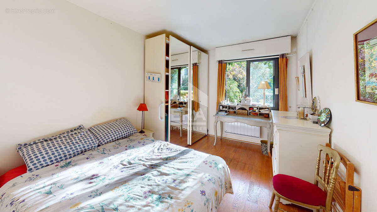 Appartement à PARIS-19E