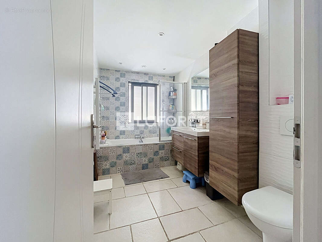 Nouveauté ! Maison de village entièrement rénovée avec prestations haut de gamme ! - photo 6
