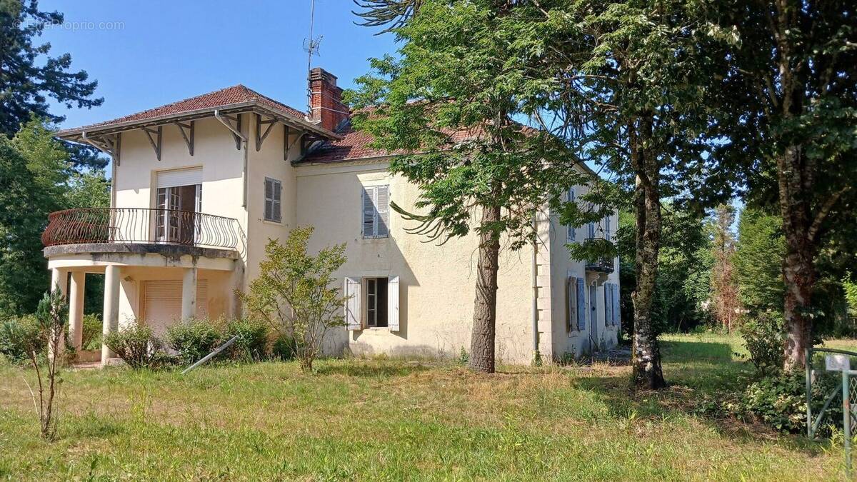Maison à SAINT-MARTIN-D'ONEY