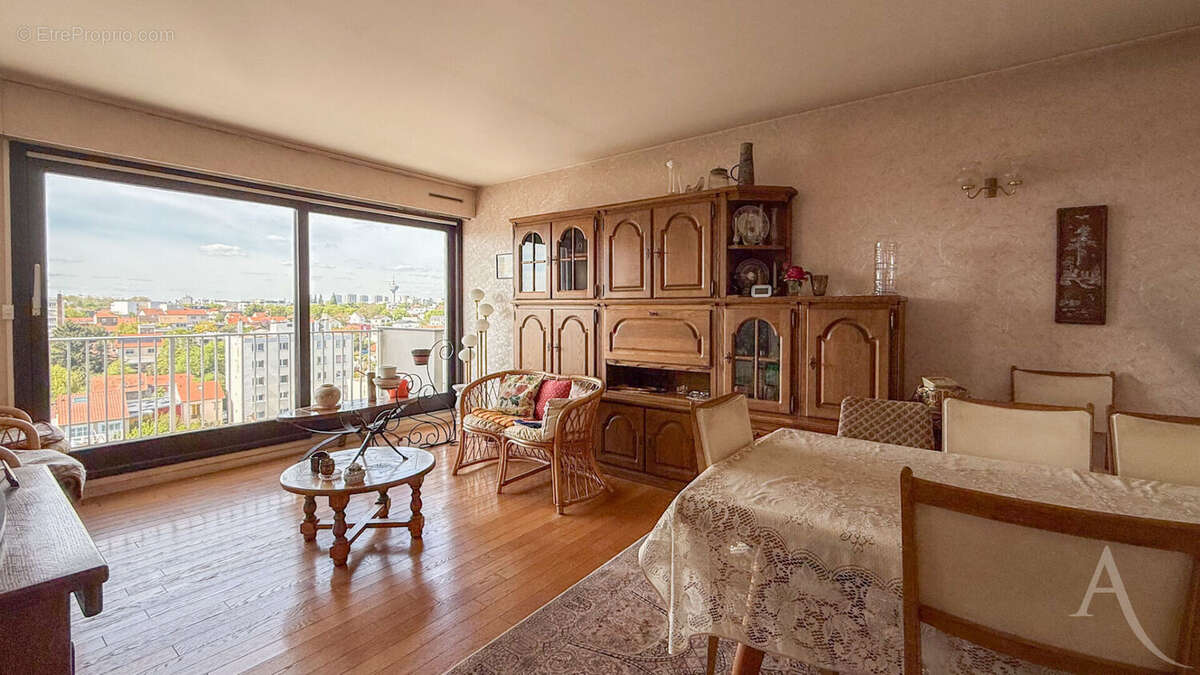 Appartement à MONTREUIL