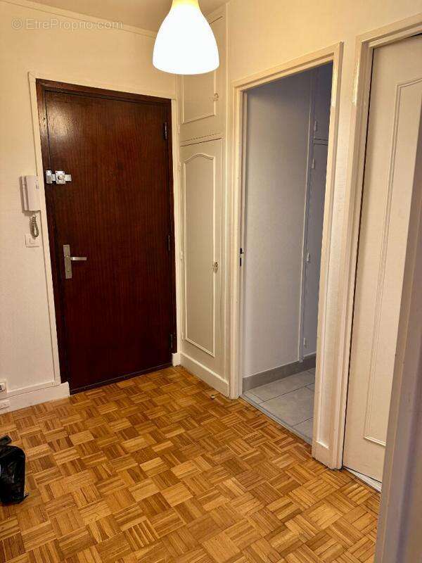 Appartement à PONTOISE