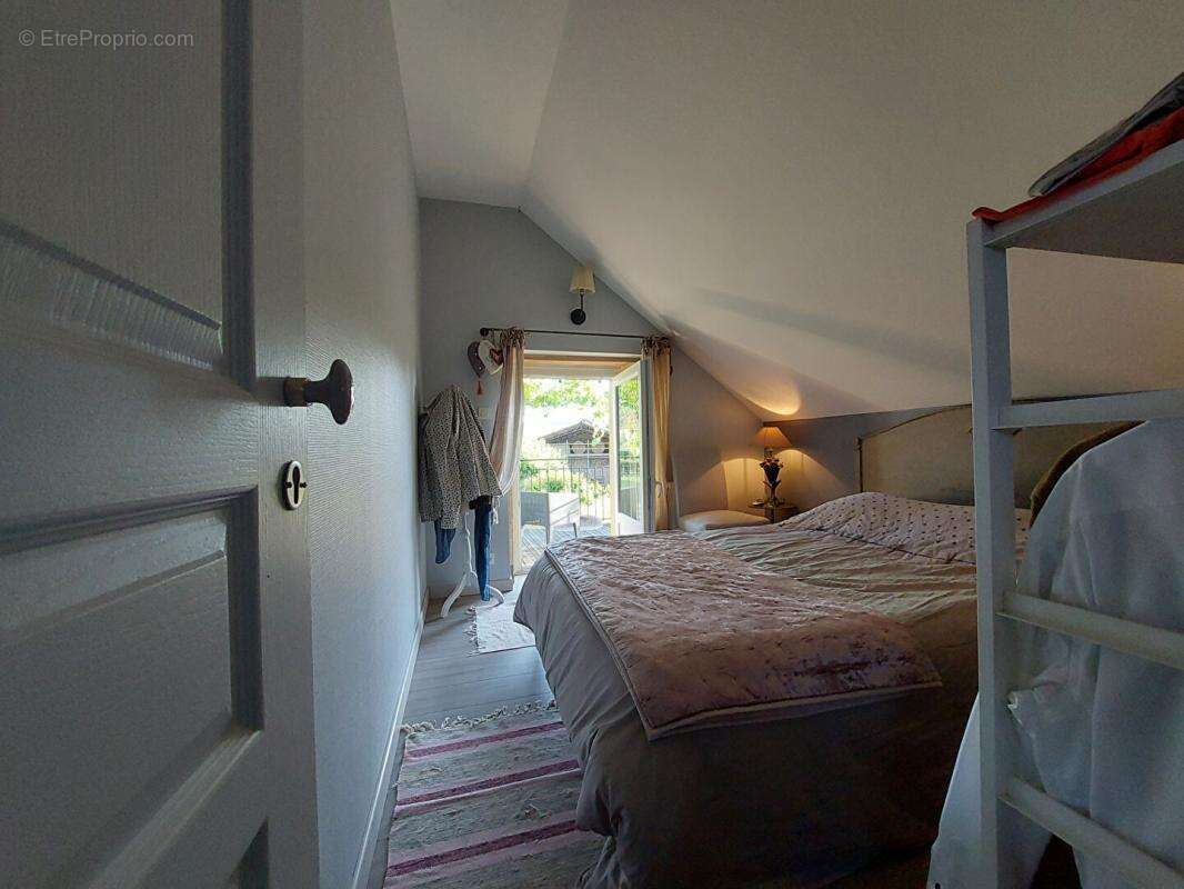 Propriété avec 2 maisons, dépendances et terrain sans vis-à-vis Montmort 260 m2 - photo 16