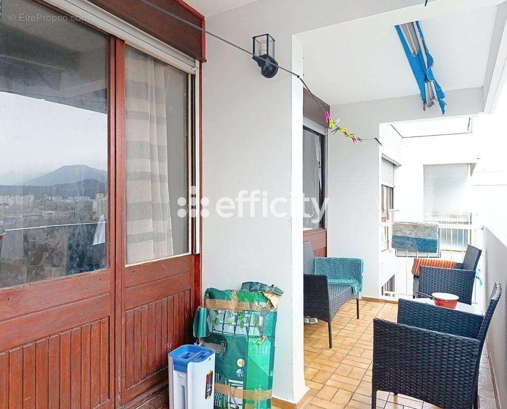 Appartement à ECHIROLLES