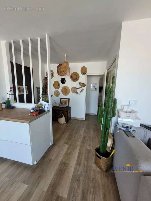 Appartement à MARSEILLE-3E