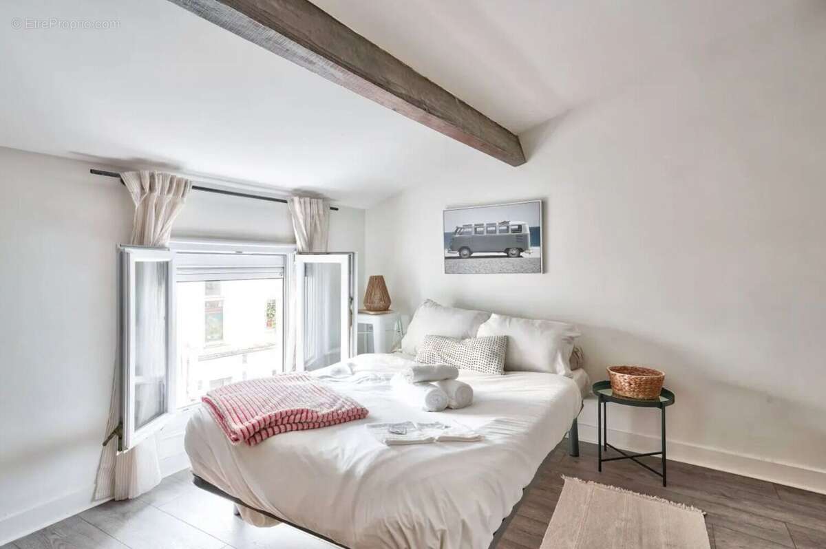 WhatsApp Image 20231216 at 18.02.21 1 - Appartement à PARIS-1E