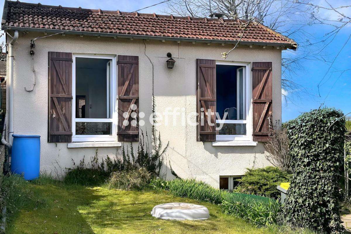 Maison à VILLEBON-SUR-YVETTE