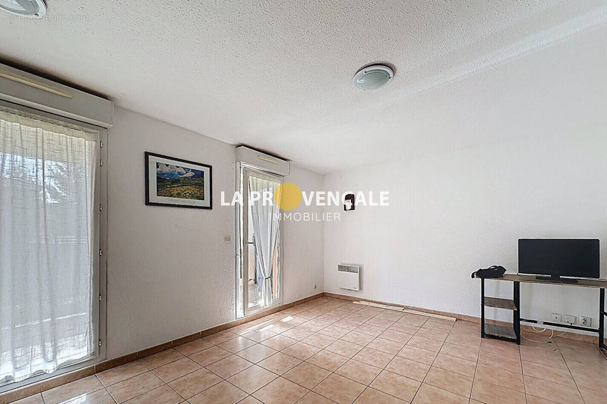 Appartement à TRETS