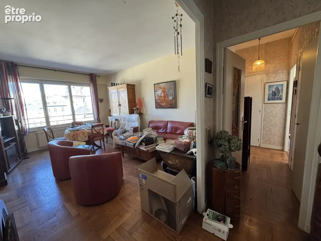 Appartement 72 m2 plein centre LIMOGES avec garage et ascenseur. - photo 2
