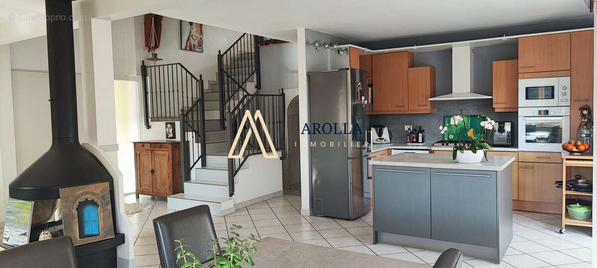 Maison à VEREL-PRAGONDRAN