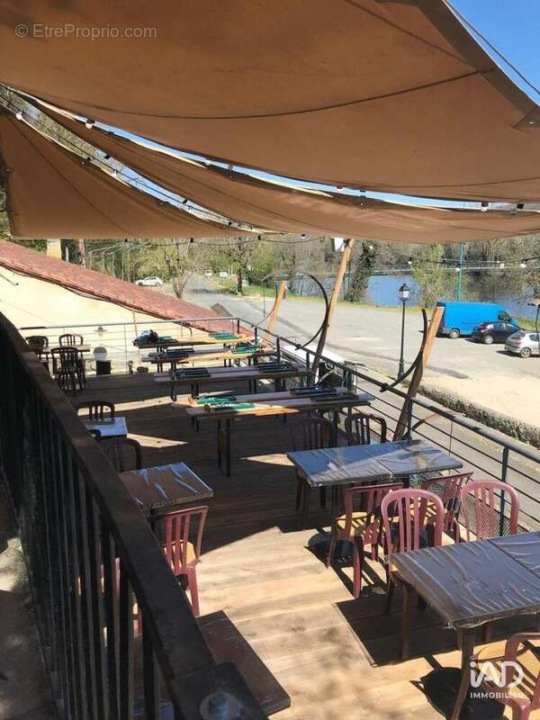 Photo 8 - Commerce à ALBAS