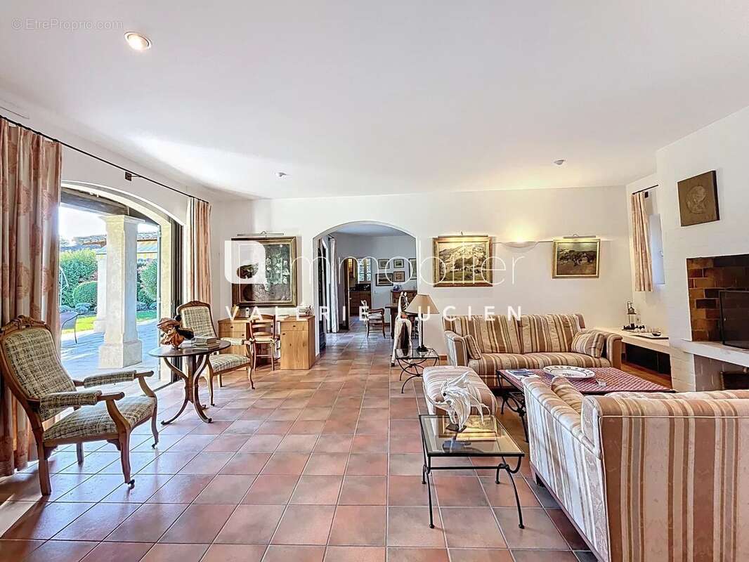 Maison à vendre à Saint-Rémy-de-Provence – Quartier recherché - photo 6