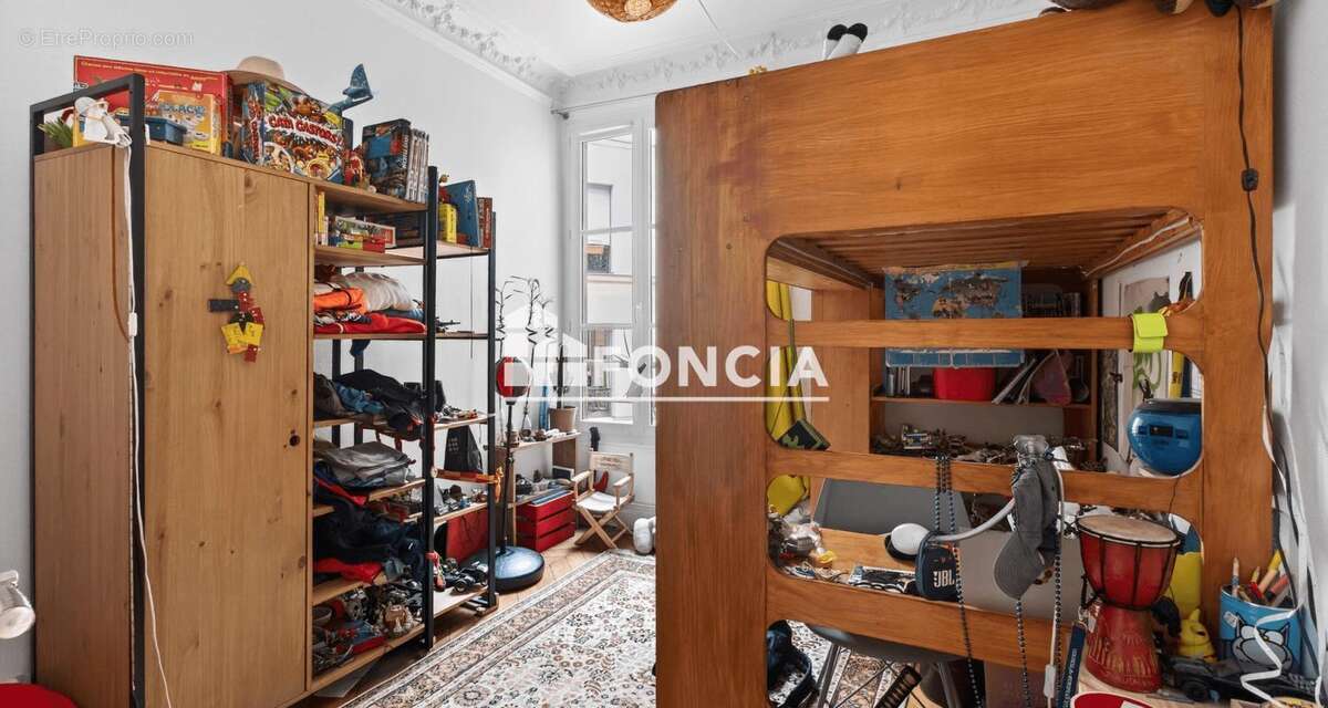 Appartement à PARIS-10E