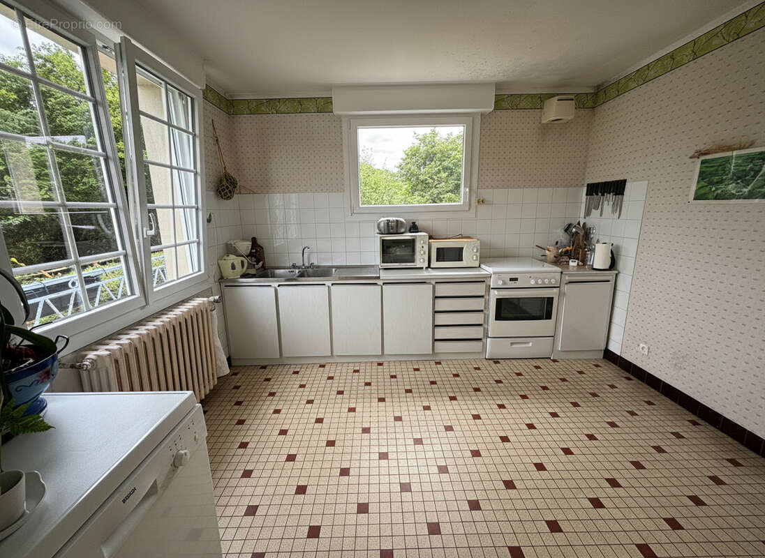 Maison 157m² à commana - photo 3