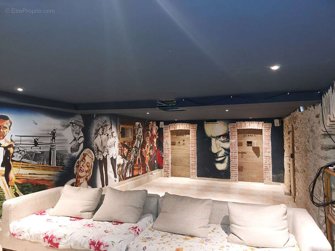 Maison à LA SALVETAT-PEYRALES