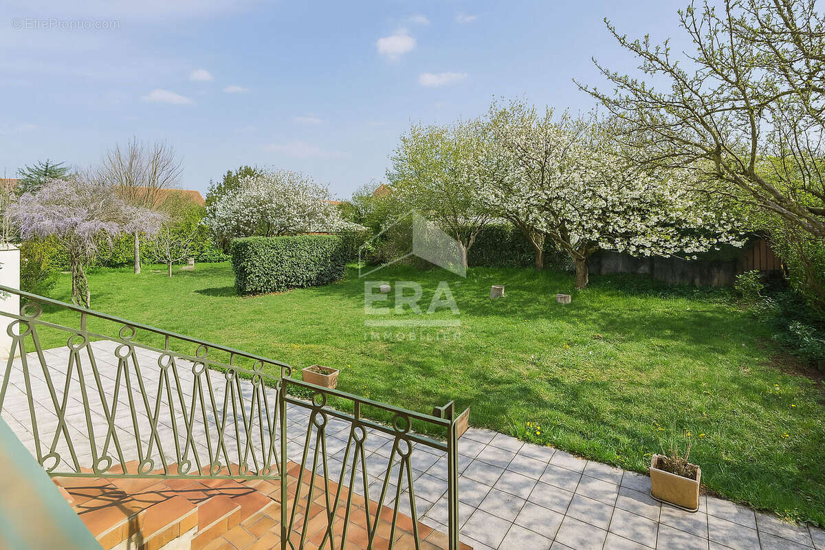 A Vendre - Maison 11 pièces 270 m² - Berck plage - photo 3