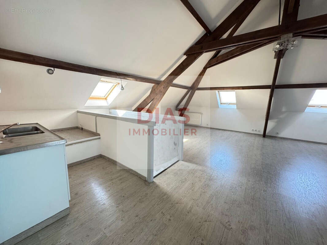 Maison à PONTAULT-COMBAULT