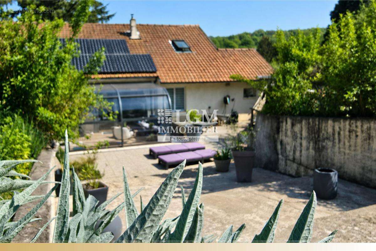 Maison à LANDRETHUN-LES-ARDRES
