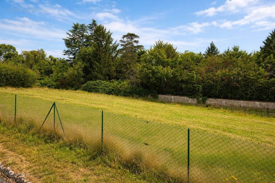 Terrain à LISLE