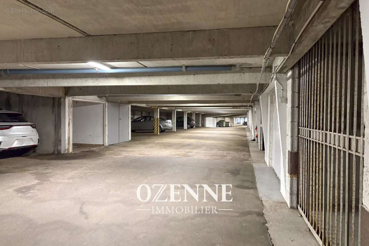 Parking à DEAUVILLE