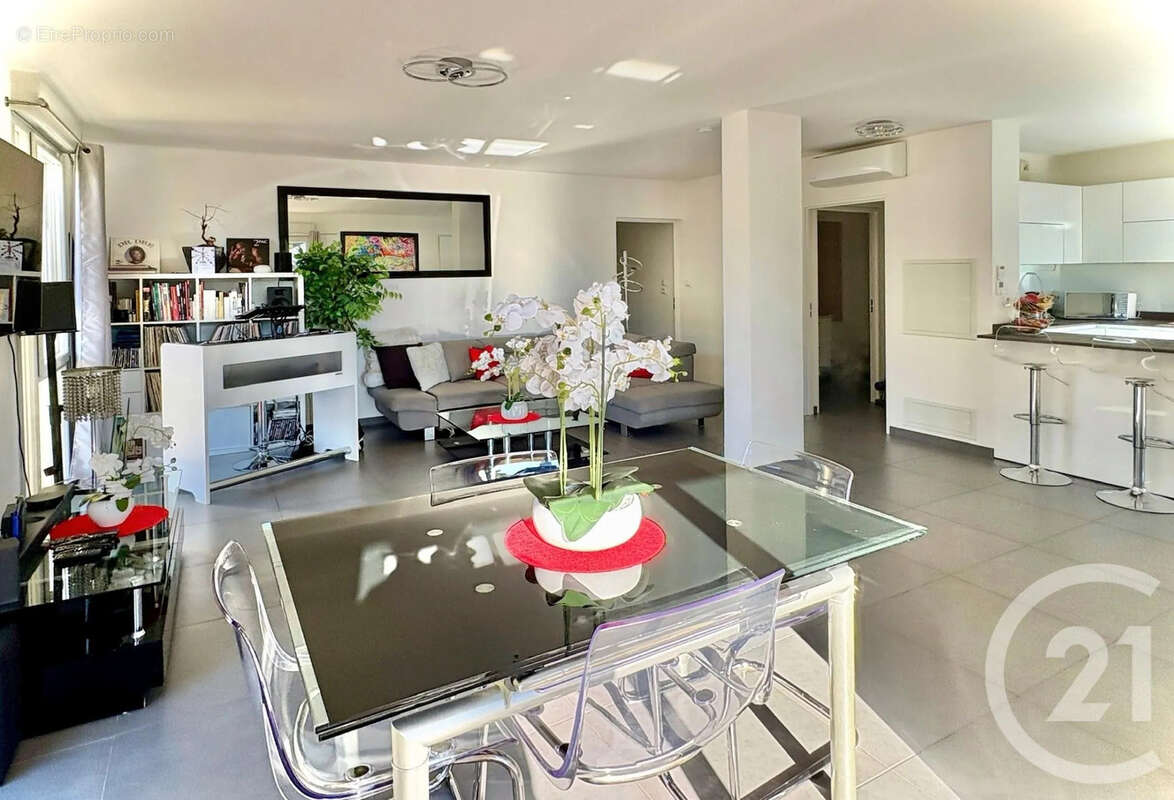 Appartement à MENTON
