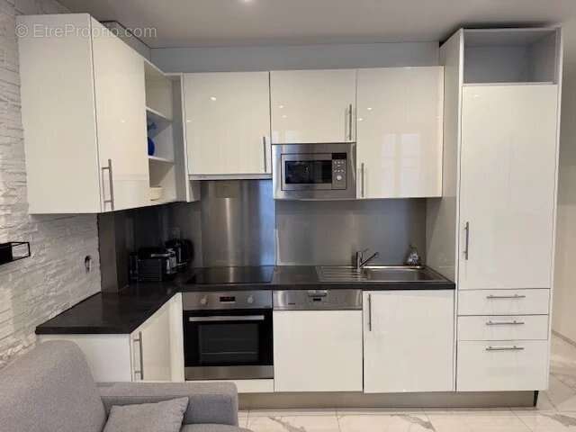 Appartement à PARIS-2E