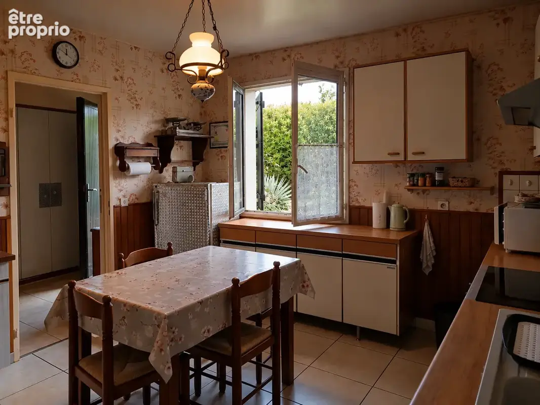 Maison de plain-pied avec grand terrain constructible de 1 421 m2   Secteur Sénissiat - photo 6