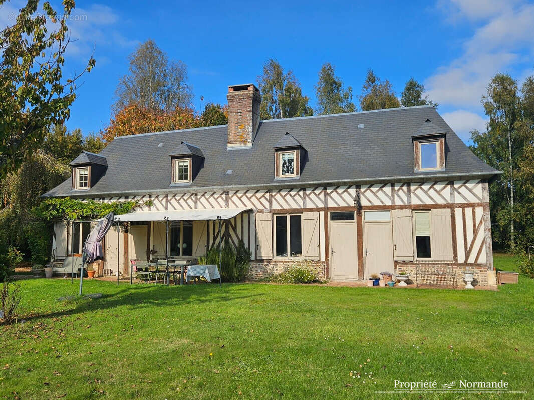 Maison à CORMEILLES