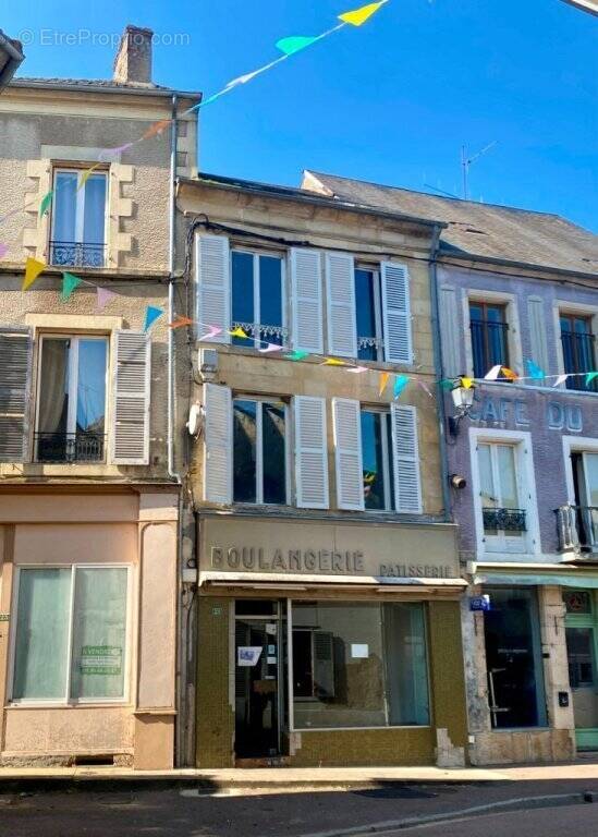 Maison à SAINT-SAULGE