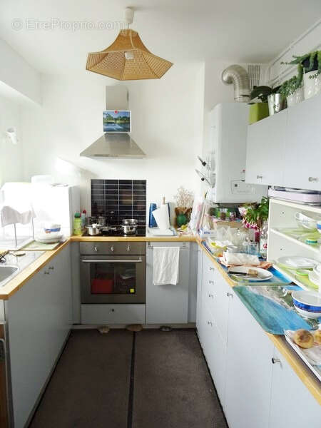 VANNES CENTRE VILLE : Appartement T2 de 43 m² - Port à Pied - Parking + Cave - photo 2